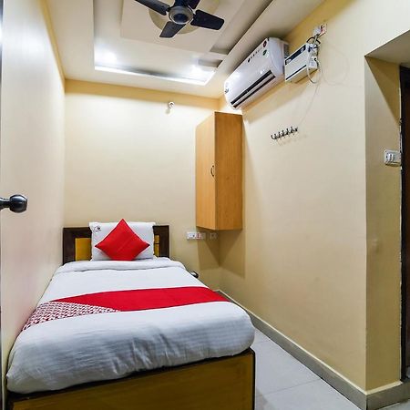 Ramesh Residency Hotel Anantapur Zewnętrze zdjęcie