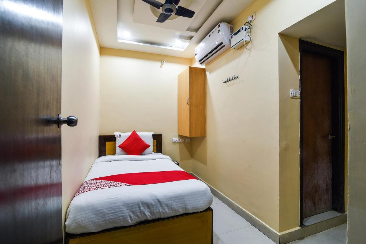 Ramesh Residency Hotel Anantapur Zewnętrze zdjęcie
