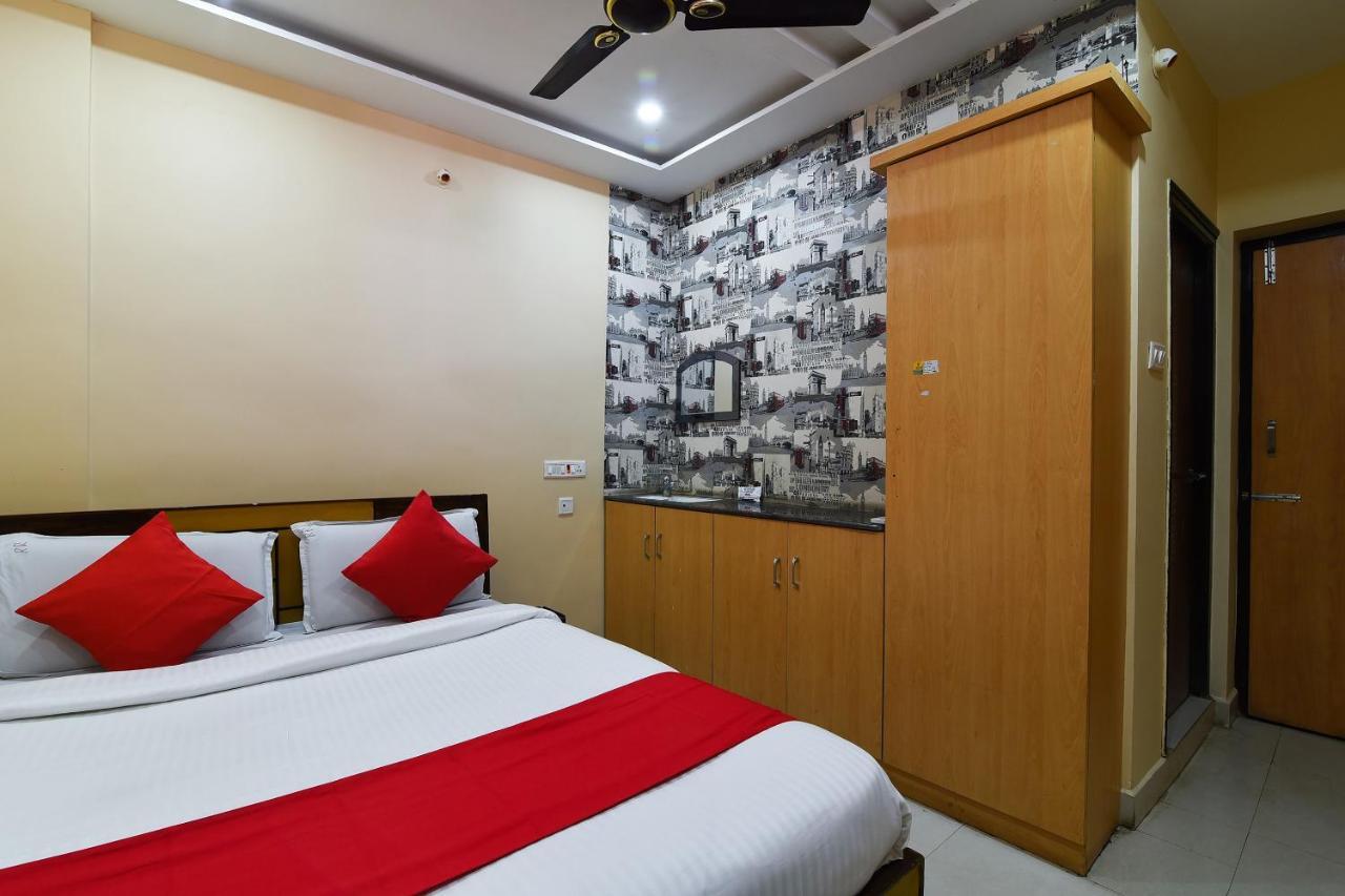 Ramesh Residency Hotel Anantapur Zewnętrze zdjęcie