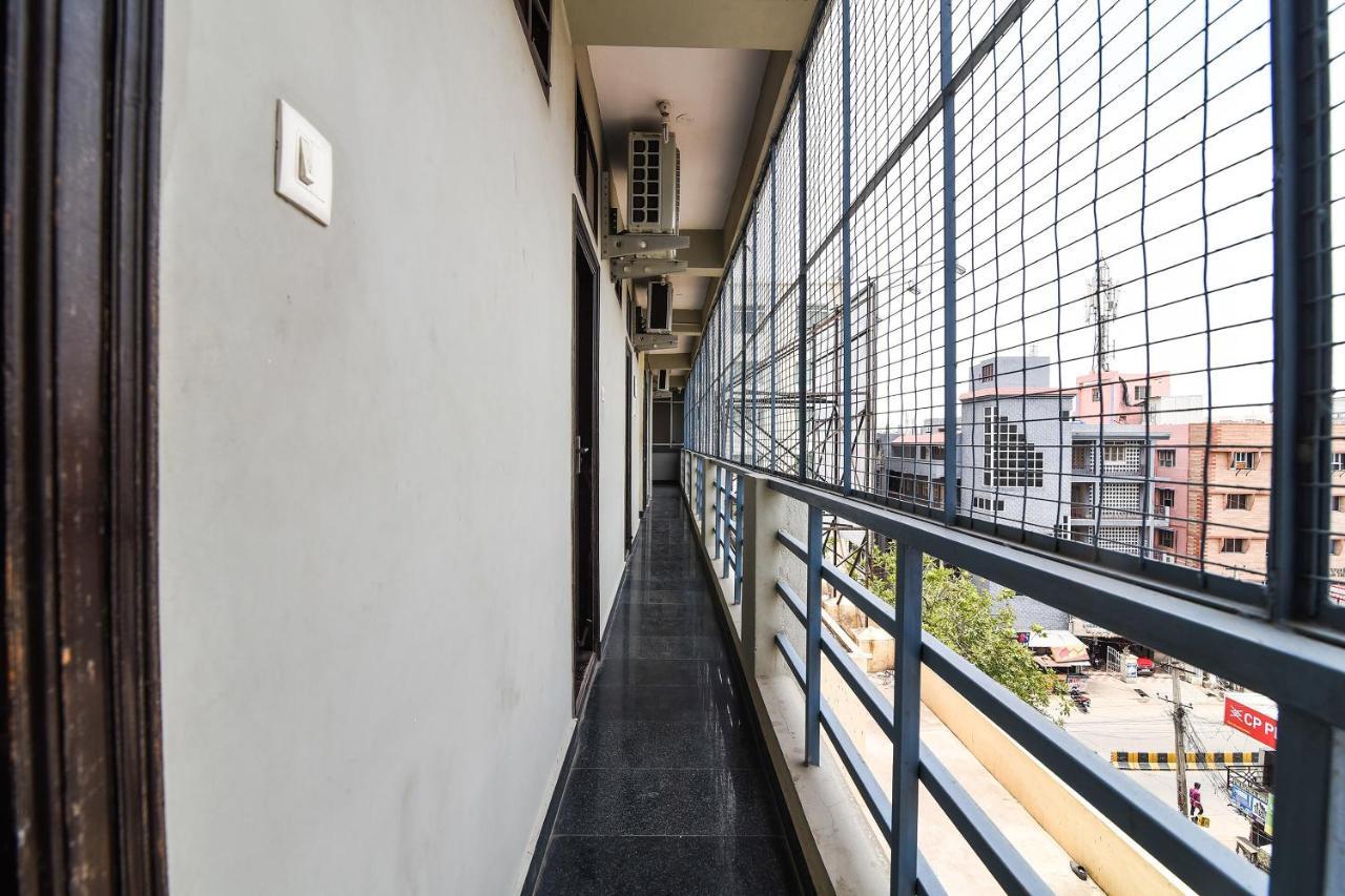 Ramesh Residency Hotel Anantapur Zewnętrze zdjęcie