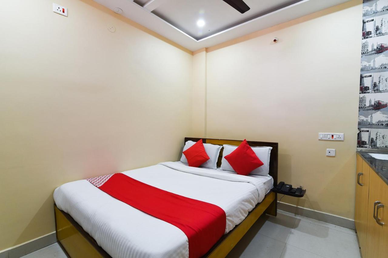 Ramesh Residency Hotel Anantapur Zewnętrze zdjęcie
