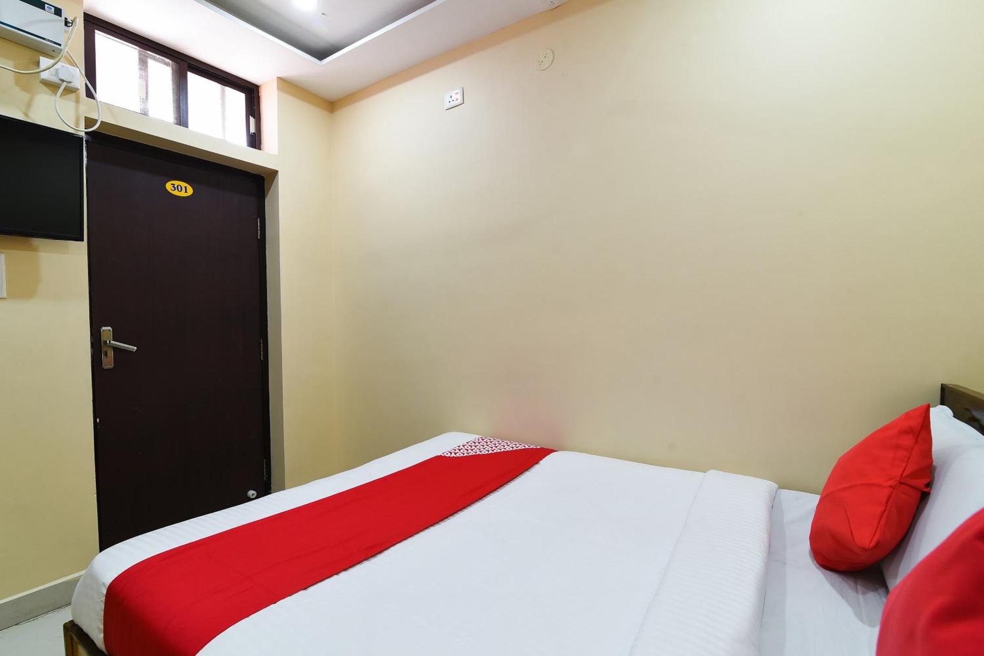 Ramesh Residency Hotel Anantapur Zewnętrze zdjęcie